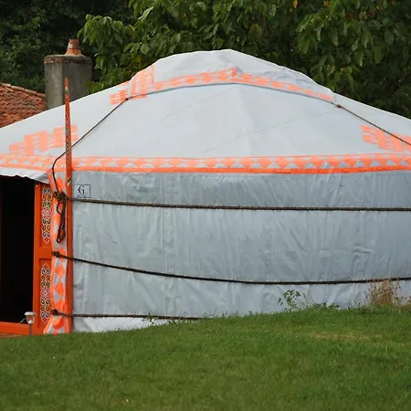 Jaktstuga Yourtes Du Bocage Bazoges-en-Pareds