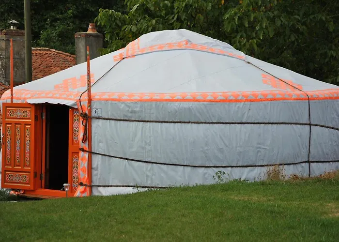 山林小屋 Yourtes Du Bocage Bazoges-en-Pareds